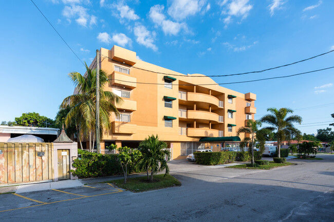 City View By The Grove in Miami, FL - Building Photo - Building Photo