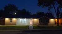 2603 Stoney Brook Dr in Houston, TX - Building Photo - Building Photo