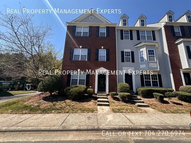 property at 10076 Treeside Ln