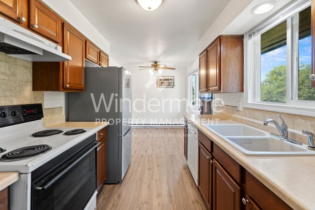1017 S Robie Rd in Spokane Valley, WA - Building Photo - Building Photo
