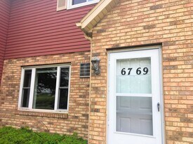 Farrell Apartments in Madison, WI - Building Photo