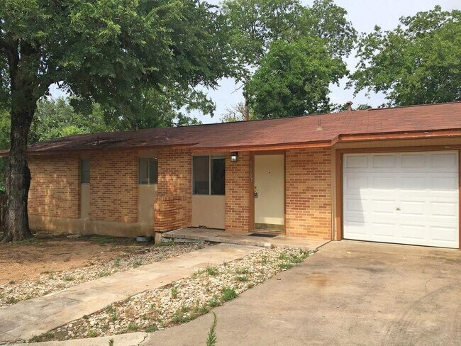 property at 900 E Austin Ave