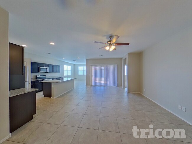 37685 W Amalfi Ave in Maricopa, AZ - Building Photo - Building Photo