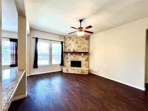 5201 Pinewood Dr in McKinney, TX - Building Photo - Building Photo