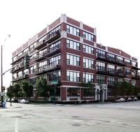 East Side Lofts in Chicago, IL - Building Photo - Building Photo