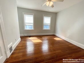 67 Roseclair St, Unit 1 in Boston, MA - Building Photo - Building Photo