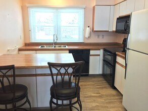 119 Mitchell Cir in Duluth, MN - Building Photo - Building Photo