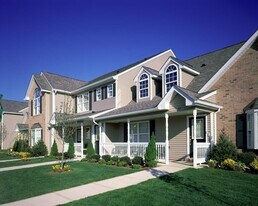 198 Village Green Dr in Port Jefferson Station, NY - Building Photo