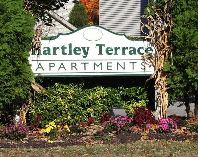Hartley Terrace in Webster, MA - Foto de edificio - Building Photo