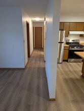 1121 Dover St in Iowa City, IA - Building Photo - Building Photo