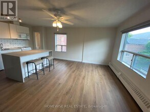 5-305 High Park Blvd in Toronto, ON - Building Photo - Building Photo