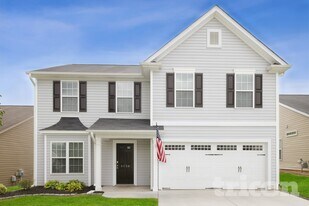 5750 Misty Meadows Ct in Clemmons, NC - Building Photo