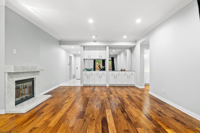 property at 14630 Dickens St