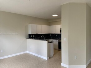 4475 SW 160th Ave in Miramar, FL - Building Photo - Building Photo