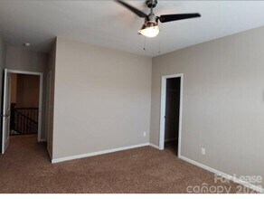 317 Montibello Dr in Mooresville, NC - Building Photo - Building Photo