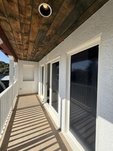 2119 Kelton Ave in Los Angeles, CA - Building Photo - Building Photo