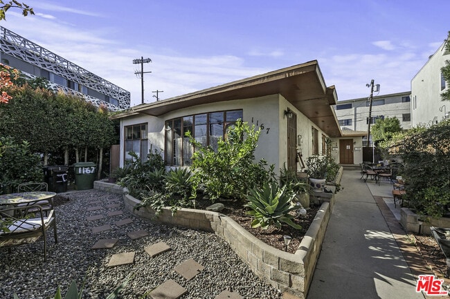 property at 1167 Nelrose Ave