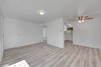 4876 Decatur St in Denver, CO - Building Photo - Building Photo