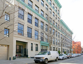 169 Smith St in Brooklyn, NY - Building Photo - Building Photo