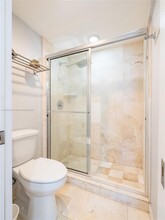 500 Bayview Dr, Unit # 1520 in Sunny Isles Beach, FL - Building Photo - Building Photo