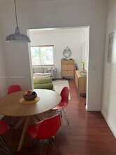 901 Meridian Ave in Miami Beach, FL - Building Photo - Building Photo