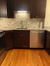 1105 Lexington St in Waltham, MA - Building Photo - Building Photo