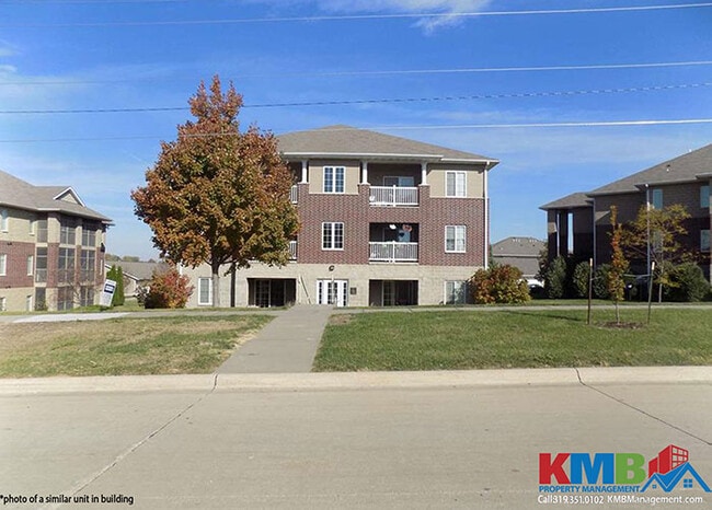 property at 4922 E Court St