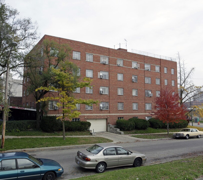 West Riverview Terrace Apartments in Dayton, OH - Building Photo