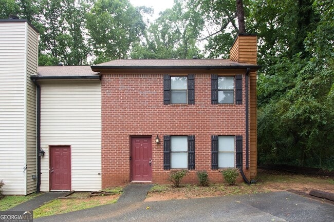 948 Waverly Ct