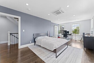 23 Chickatawbut St in Boston, MA - Building Photo - Building Photo
