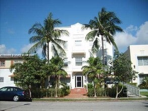 1244 Pennsylvania Ave in Miami Beach, FL - Building Photo - Building Photo