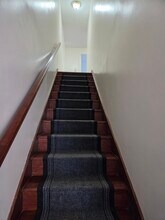 27 Lafayette St, Unit #2 in Rochester, NH - Foto de edificio - Building Photo