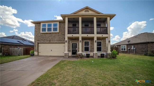 property at 602 W Vega Ln