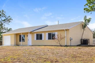 2138 SE Rich St in Port St. Lucie, FL - Building Photo - Building Photo