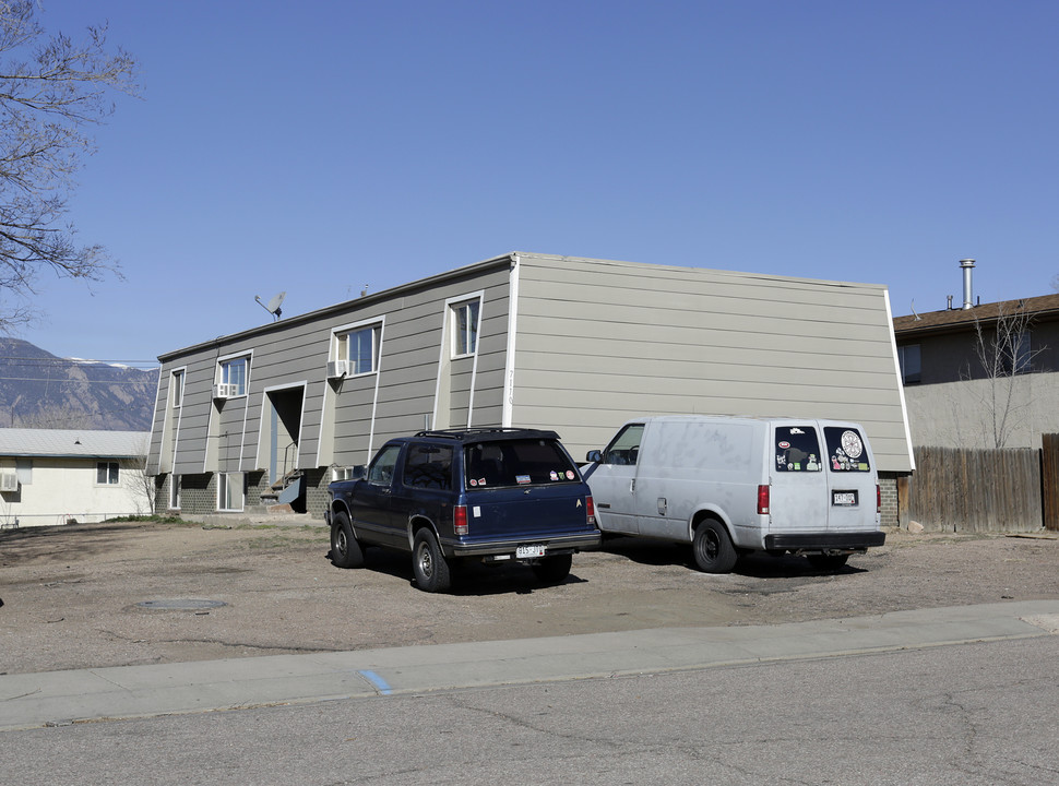 7170 Alegre Cir in Fountain, CO - Building Photo