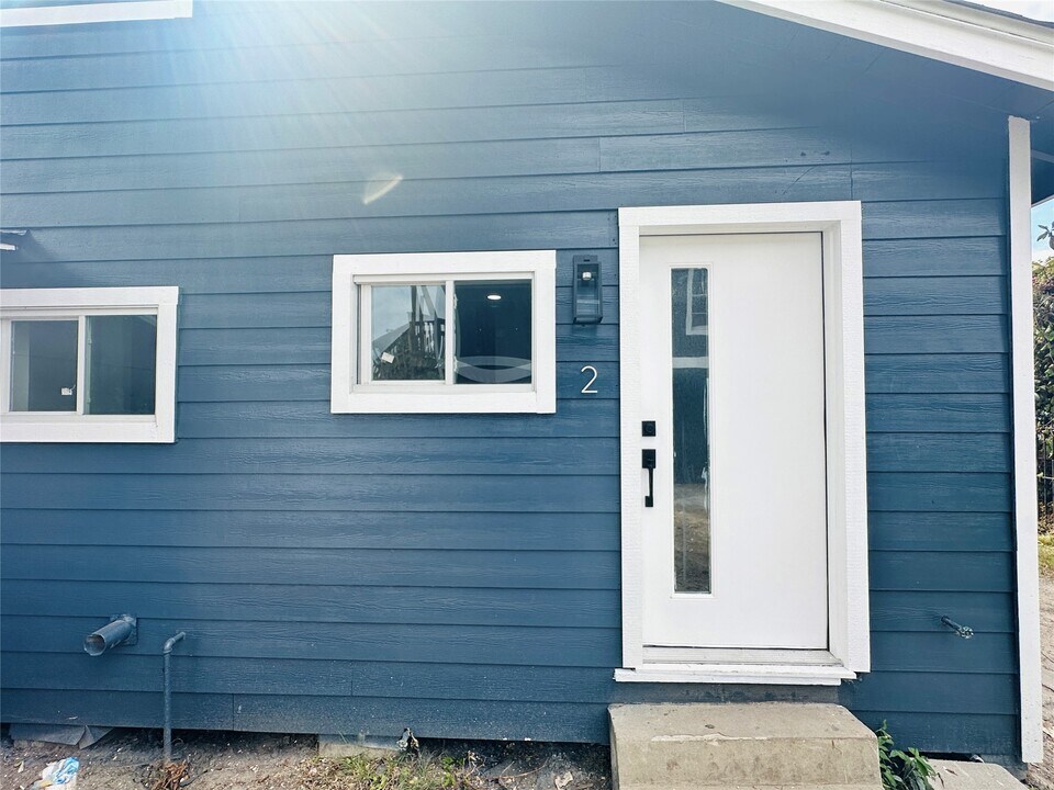 4018 Gano St in Houston, TX - Building Photo