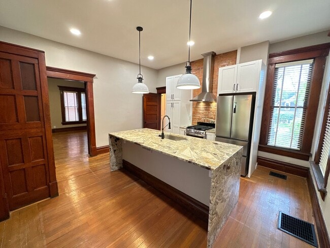 105 W Hubbard Ave in Columbus, OH - Building Photo - Building Photo