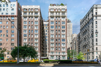 830 Park Ave in New York, NY - Building Photo - Building Photo