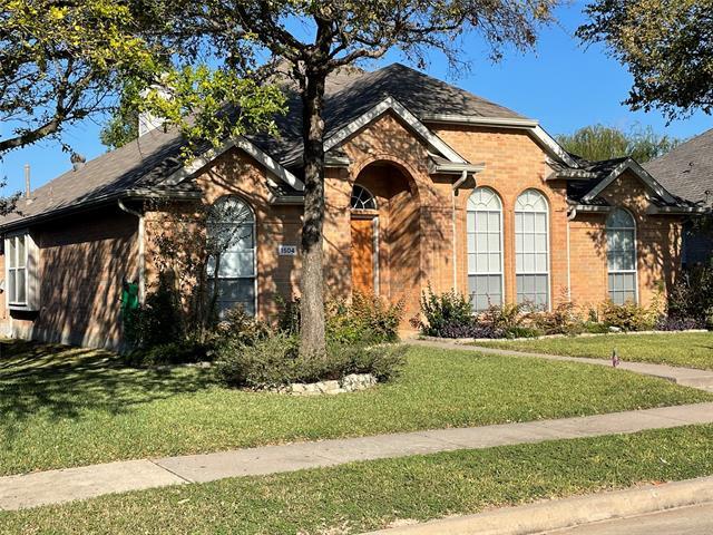 property at 1504 Hickory Bend Dr