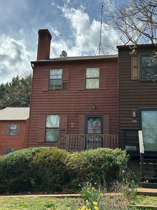 111 Hammond St in Charlottesville, VA - Building Photo - Building Photo