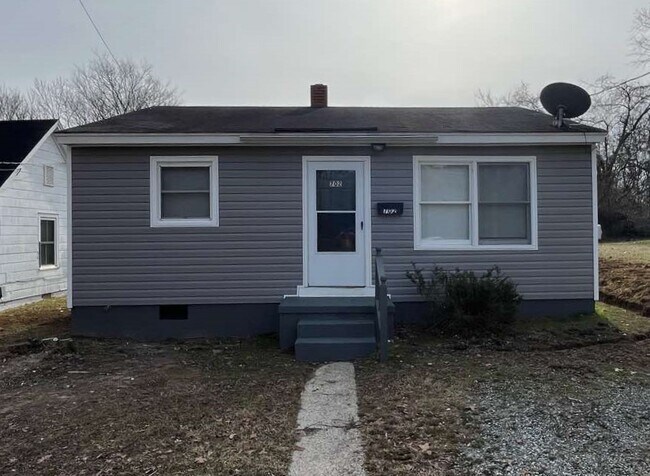 property at 702 Ross Ave