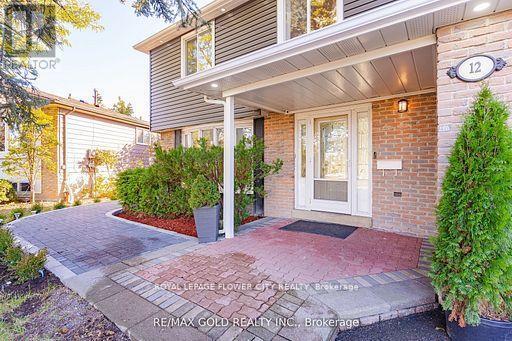 12 Gondola Crescent in Brampton, ON - Building Photo - Building Photo