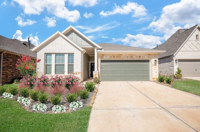 property at 42514 Summer Crst Rd