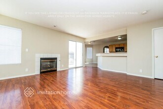 1925 W Camino Carlos Rey in North Las Vegas, NV - Building Photo - Building Photo
