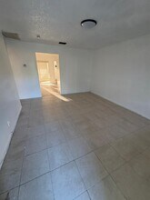 3319 Grove Rd in Boynton Beach, FL - Building Photo - Building Photo