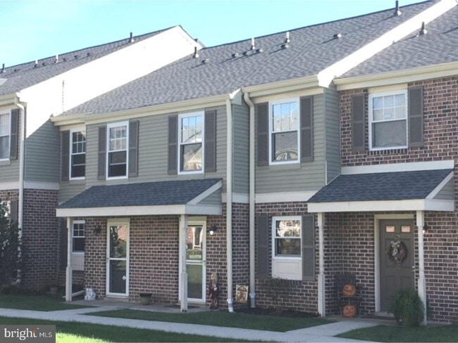 property at 27 Barclay Ct