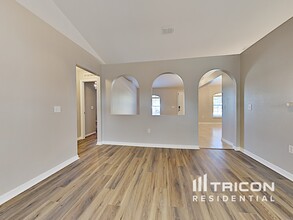 5332 Abagail Dr in Spring Hill, FL - Building Photo - Building Photo