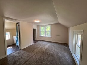 905 S 6th Ave in Wausau, WI - Building Photo - Building Photo