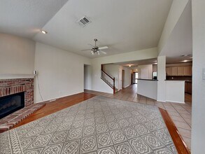9045 Trail Blazer Dr in Fort Worth, TX - Building Photo - Building Photo