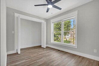 307 W Kenwood Dr in Bloomington, IN - Building Photo - Building Photo